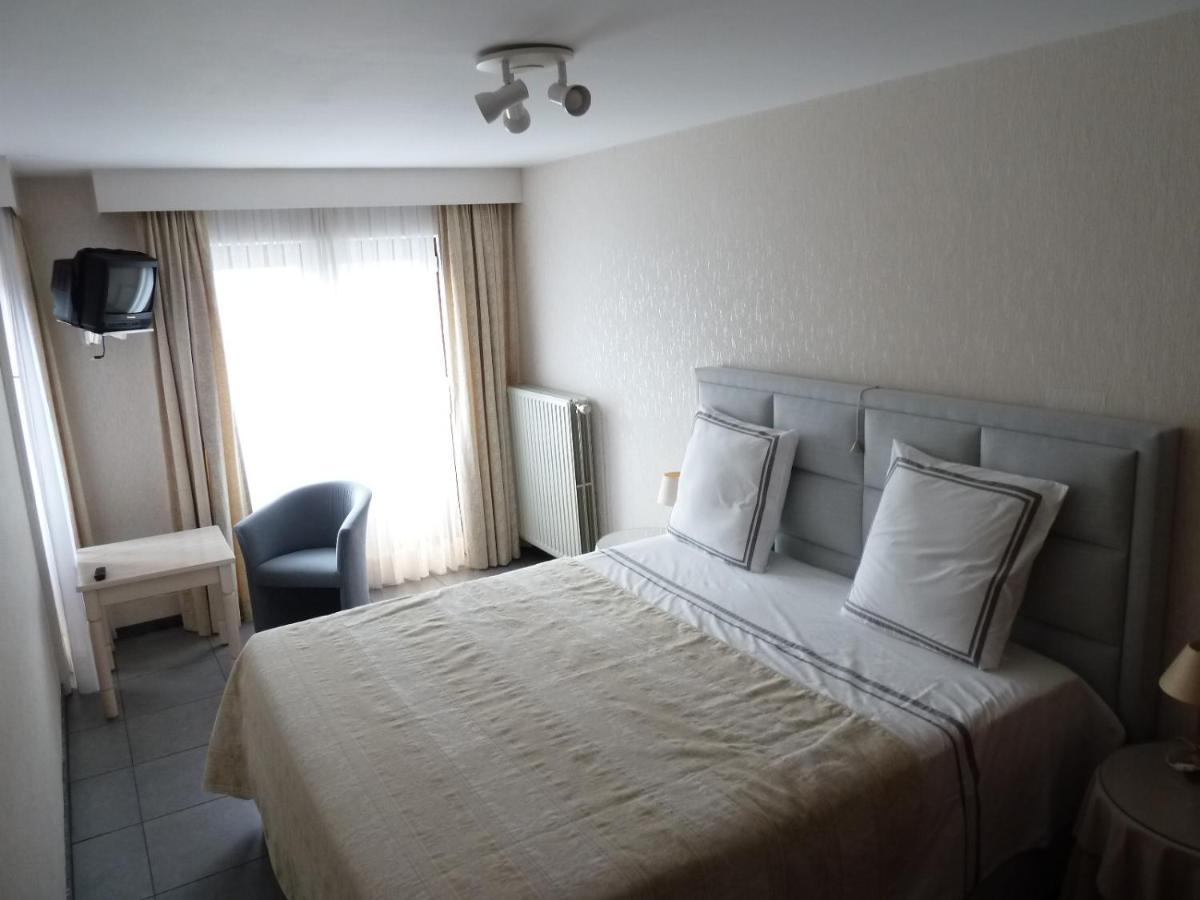 Dodo Des Iles Bed & Breakfast Koksijde Bagian luar foto